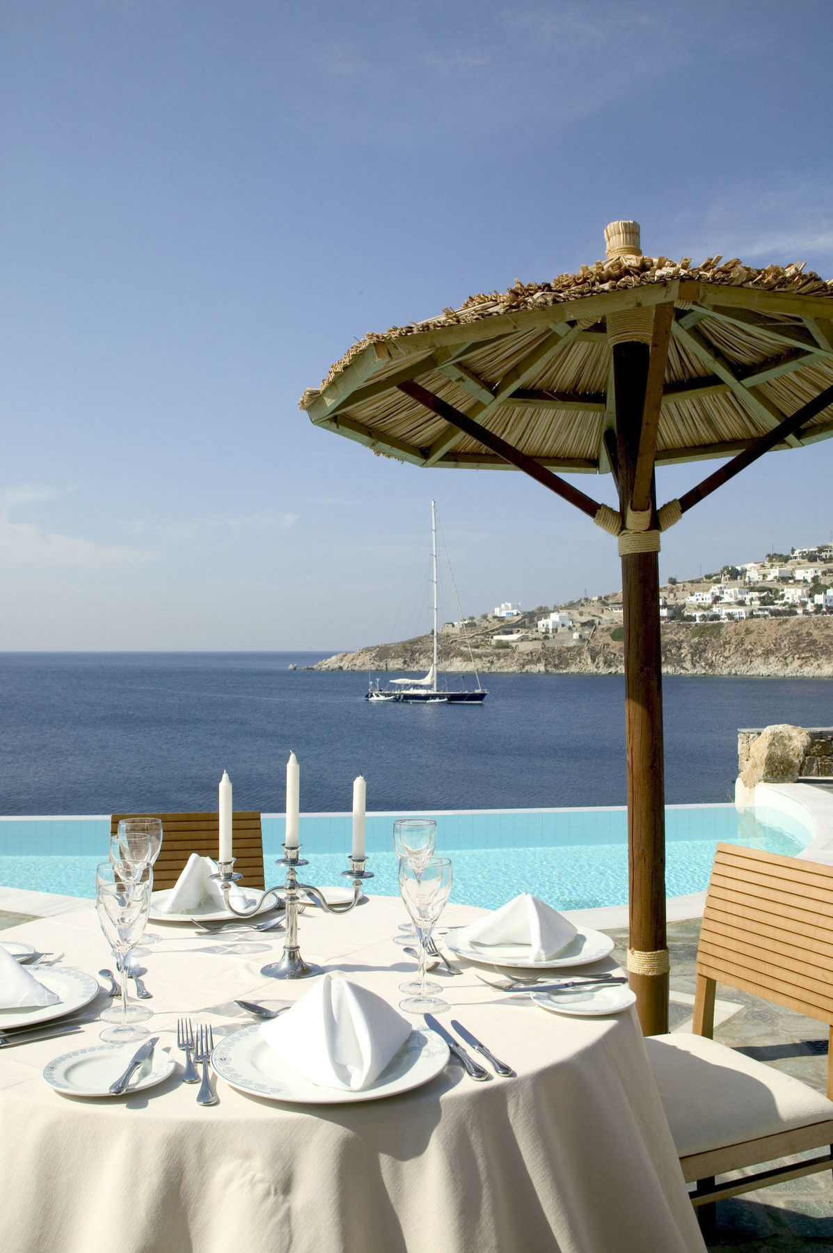 Petasos Beach Resort & Spa - Small Luxury Hotels Of The World Platis Yialos Restaurant photo